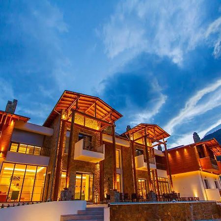 Irenes Resort Káto Loutrákion Екстериор снимка