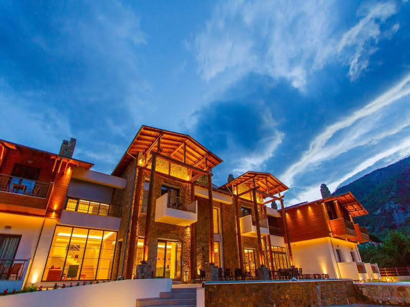 Irenes Resort Káto Loutrákion Екстериор снимка