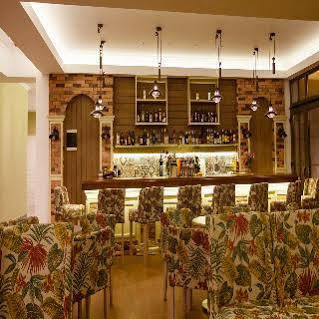 Irenes Resort Káto Loutrákion Екстериор снимка