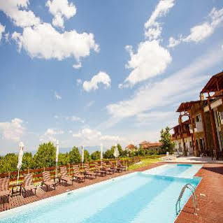Irenes Resort Káto Loutrákion Екстериор снимка